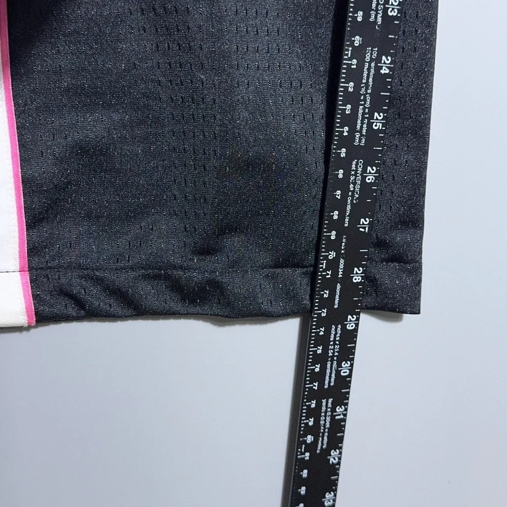 Nike please review